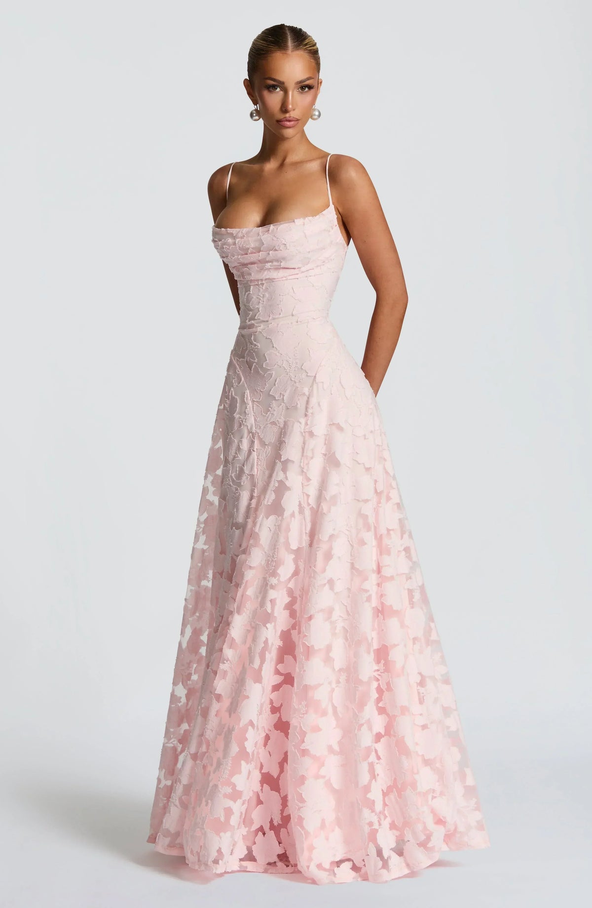 Vaynie | Elegant Maxi Dress